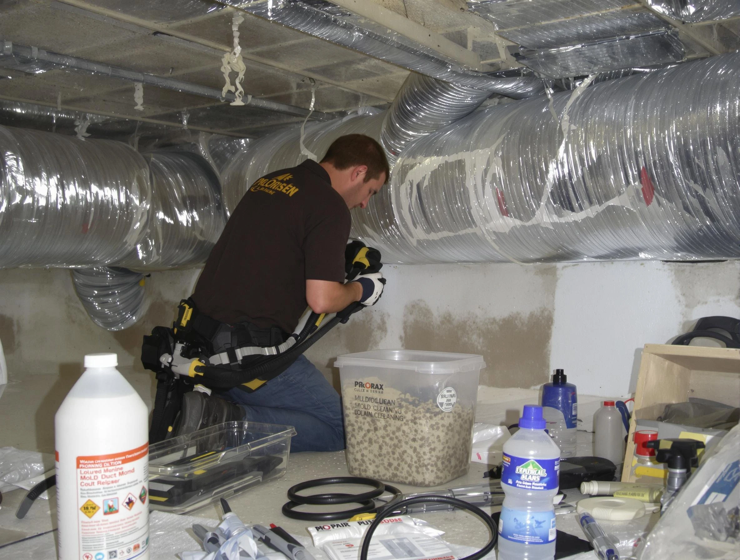 Jonesboro Air Duct Cleaning specialist performing professional mold removal from air ducts in Jonesboro